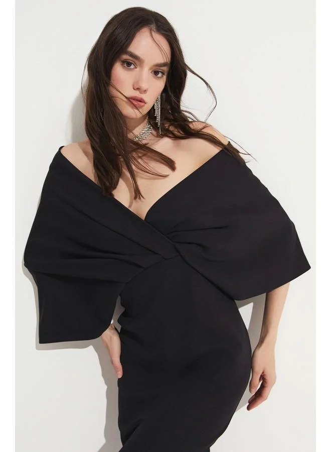 JUNE Off-Shoulder Black Dress