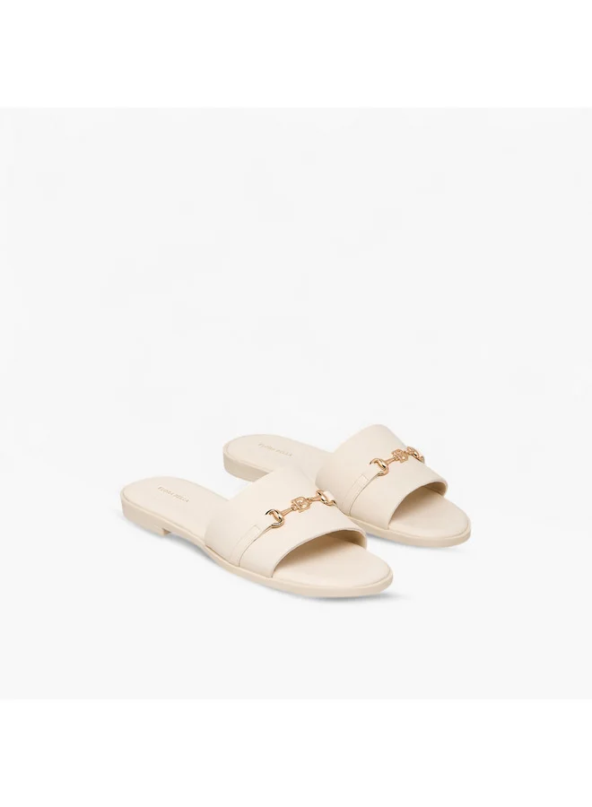 فلورا بيلا من شو إكسبرس Women Metal Accent Slip-On Flat Sandals