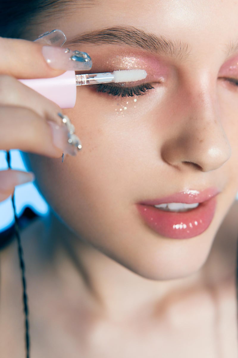 COLORGRAM Milk Bling Shadow 07 Fairylike (23) | Pigmented Glistening Liquid Glitter Eyeshadow, Long-lasting Shimmer to Matte, Infused with different sized Glittery Pearls - Image 2