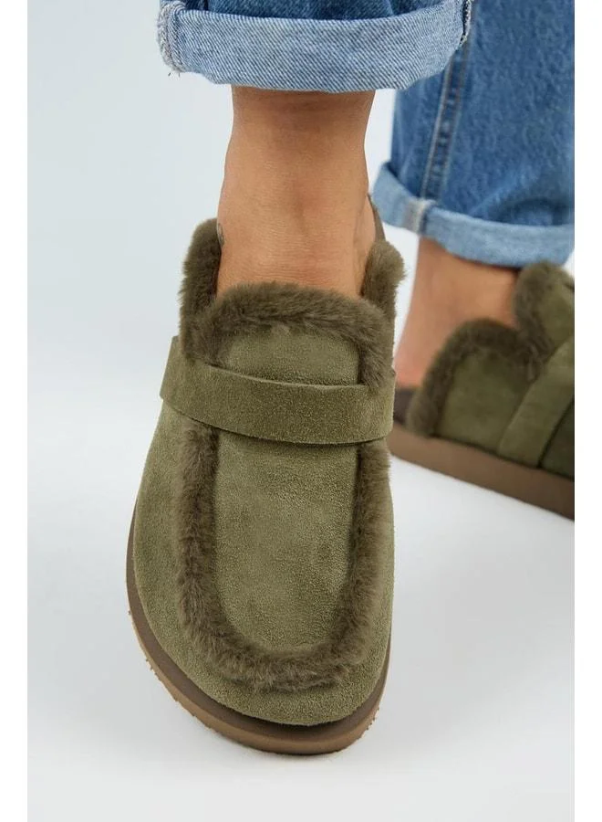 (Ecemi Platform) Women's Genuine Leather Fur Loafer Platform Olive Slipper.