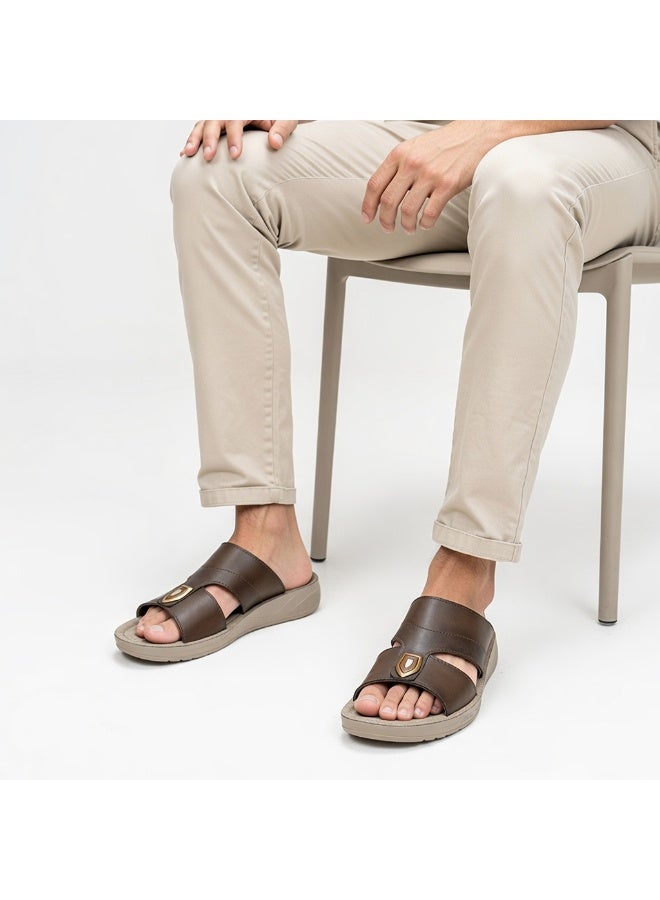 سليبر خليجى رجالي جلد طبيعى – تصميم عصري بنعل مريح مضاد للانزلاق – مثالي للاستخدام اليومي والصيف - Image 1