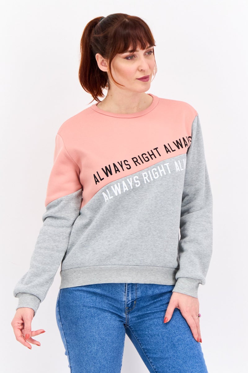 Buzz سويت شيرت نسائي بأكمام طويلة وياقة دائرية بطباعة جرافيك، خوخي - Image 1