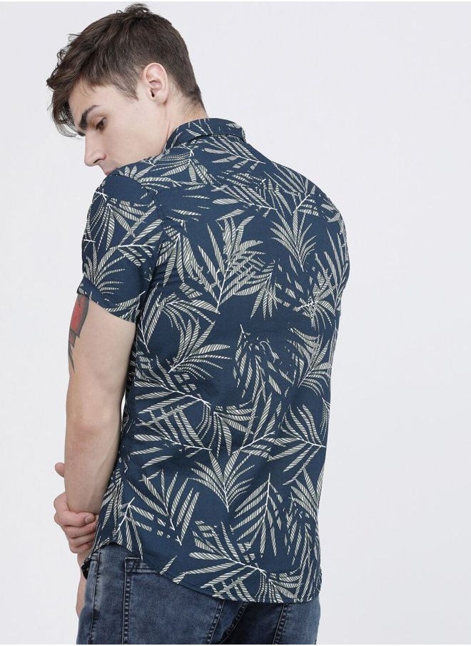 The Indian Garage Co Men Slim Fit Tropical Full Sleeves Cutaway Collar Casual Shirt  - Image 2