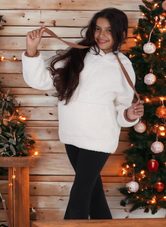 Girls' 12-Year-Old Winter Trends 2024 Faux Fur-Enhanced Sweatshirt, High-Quality Fabric, Ultra-Soft Materials, Printed in Attractive Colors
