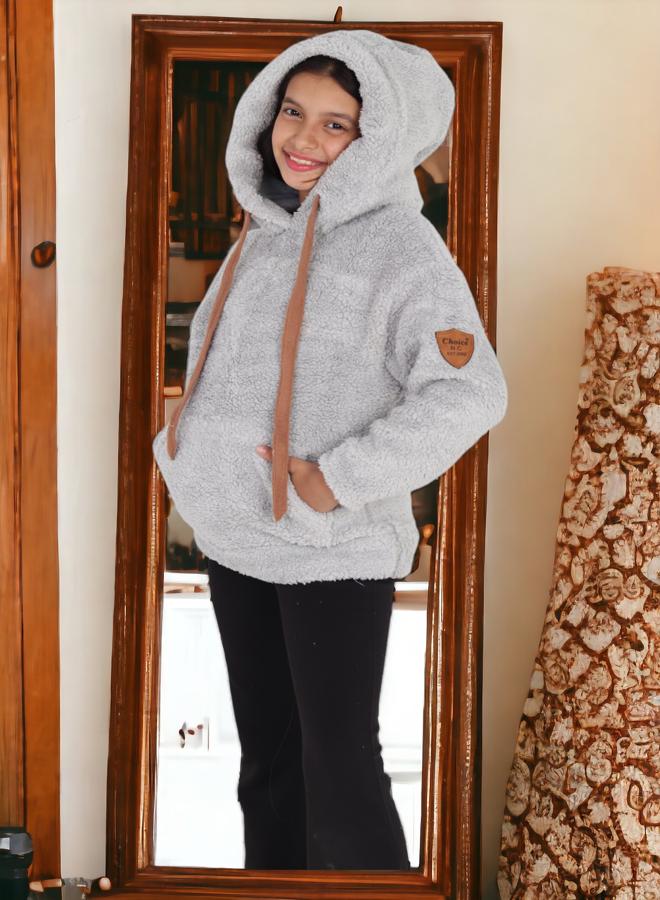 Girls' 12-Year-Old Winter Trends 2024 Faux Fur-Enhanced Sweatshirt, High-Quality Fabric, Ultra-Soft Materials, Printed in Attractive Colors