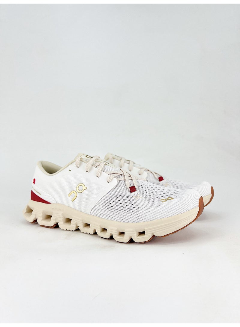 أون ON Cloud X 4 أحذية رياضية - Image 1