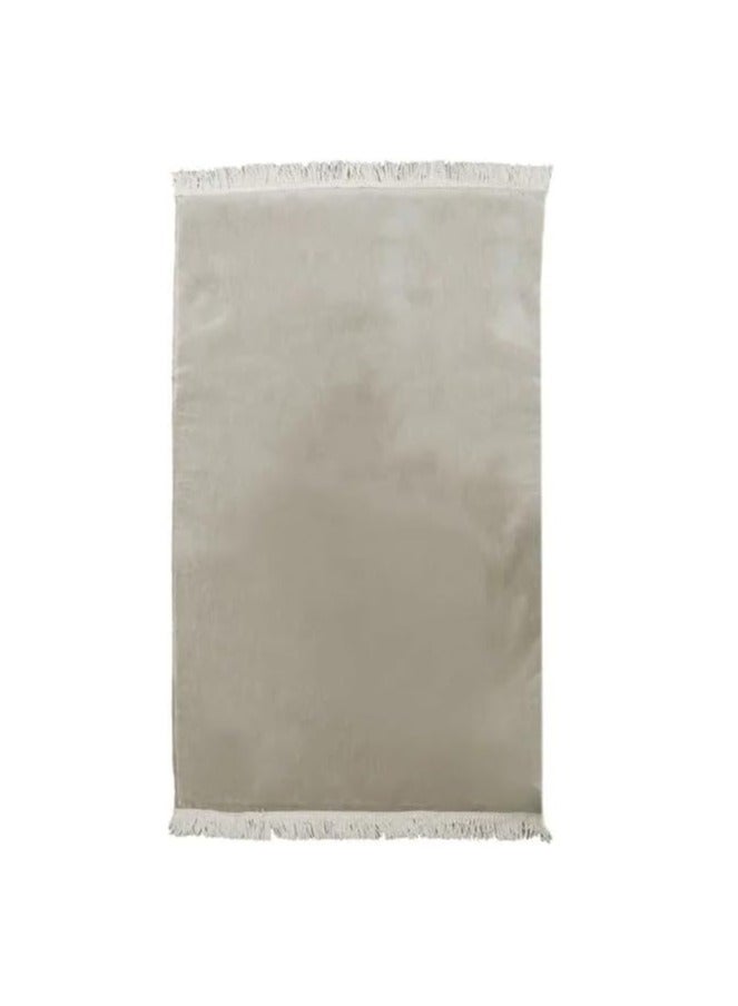 سندس سجادة صلاة ذهبية  تصميم أنيق وفخم بحجم كبير ومريح مغطاة بقماش ناعم ومحكم من أجود أنواع القطن. - Image 2