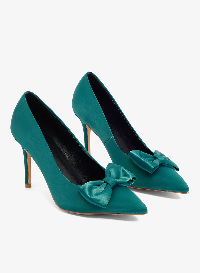 ELLA Green satin pump with bow, pointed toe, stiletto heel - Image 4