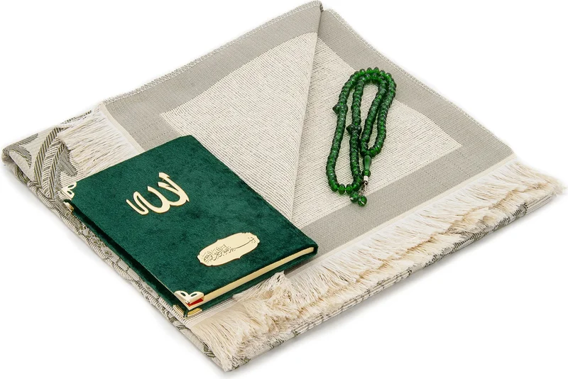 ايهفان اونلاين Bag Size Velvet Book of Yasin - Prayer Rug - Prayer Beads and Mawlid Gift with Transparent Box - Green