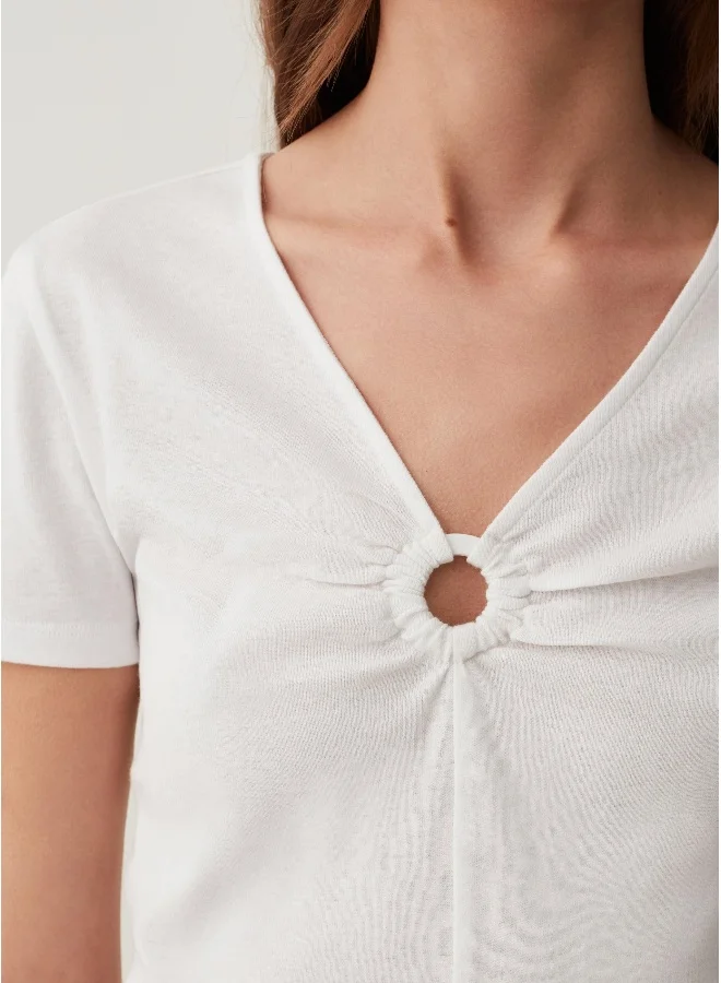 او في اس Ovs T-Shirt With V-Neck And Ring