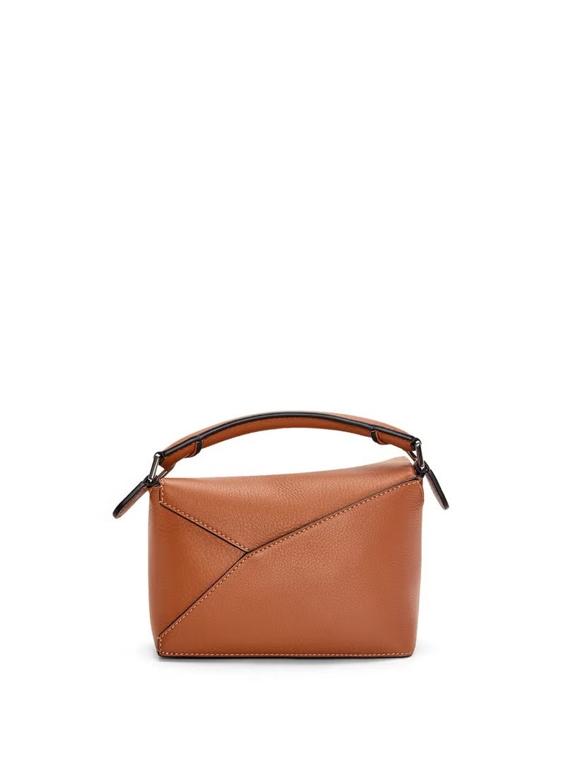 LOEWE Mini Classic Puzzle Bag in Calfskin - pzsku/Z99CE8BEA187D5F1A5B5FZ/45/1741762411/46aa0b1a-3dcc-47ee-952c-f1d0f0fd1310