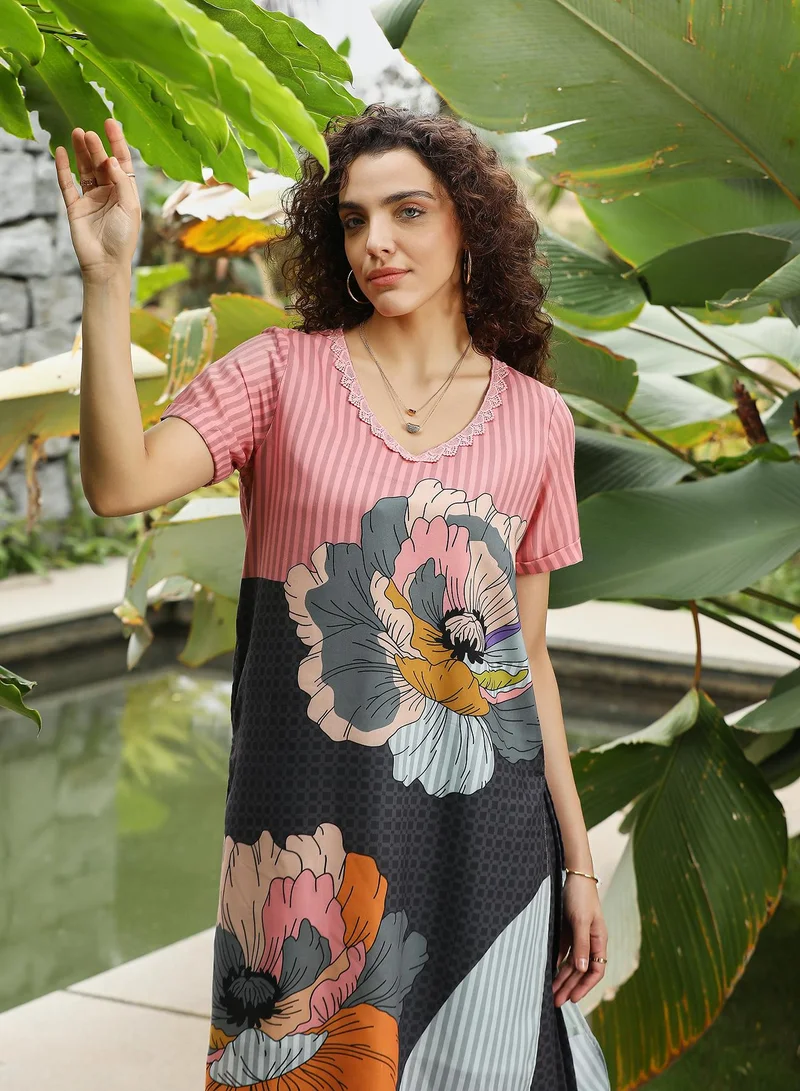 QISSA Women's Rouge Pink & Midnight Black Chantilly Bloom Kurta Set