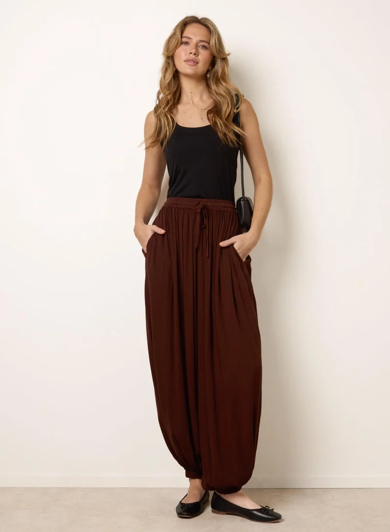 بلو فانيلا Balloon Trousers