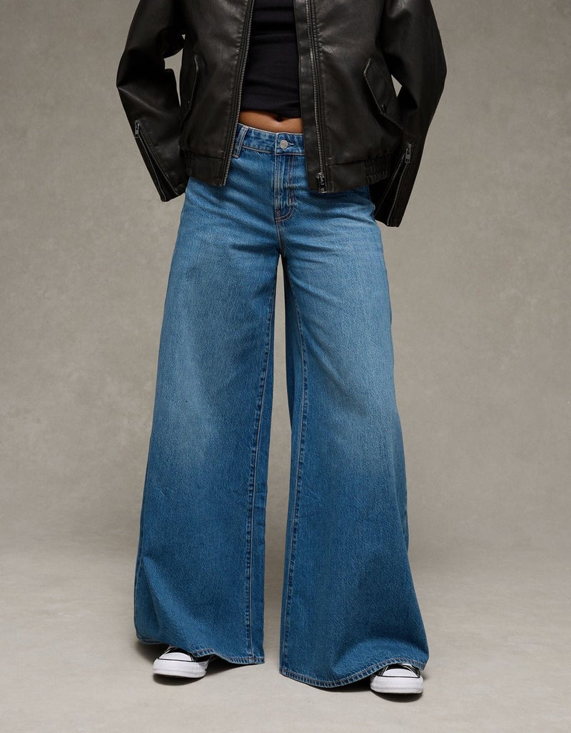 American Eagle AE Baggy A-Line Fit Jean - Image 1