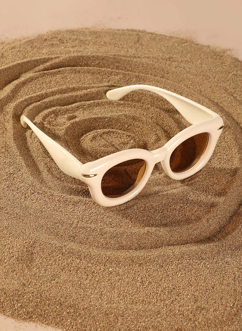 صوص هاوت The Pillow Wayfarer Sunglasses - Saltbox Beige