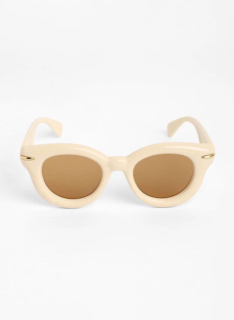 صوص هاوت The Pillow Wayfarer Sunglasses - Saltbox Beige