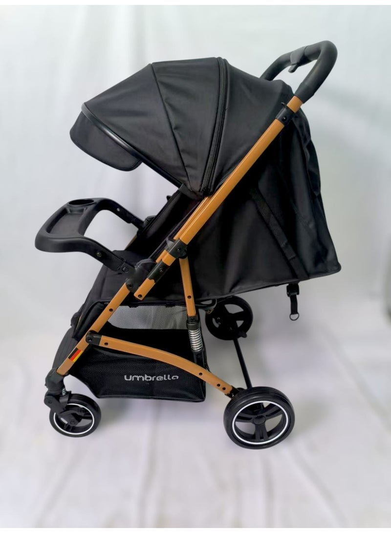 امبريلا عربية اطفال X4 من امبريلا عالية الجودة وبها طاوله طعام وذراع فلاب - Image 4