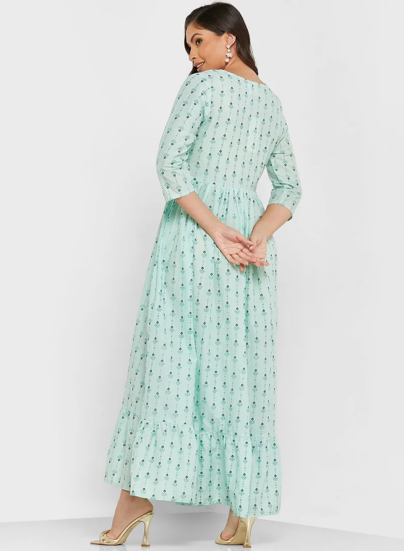ARABIAN CLOSET V-Neck Embroidered Jalabiya