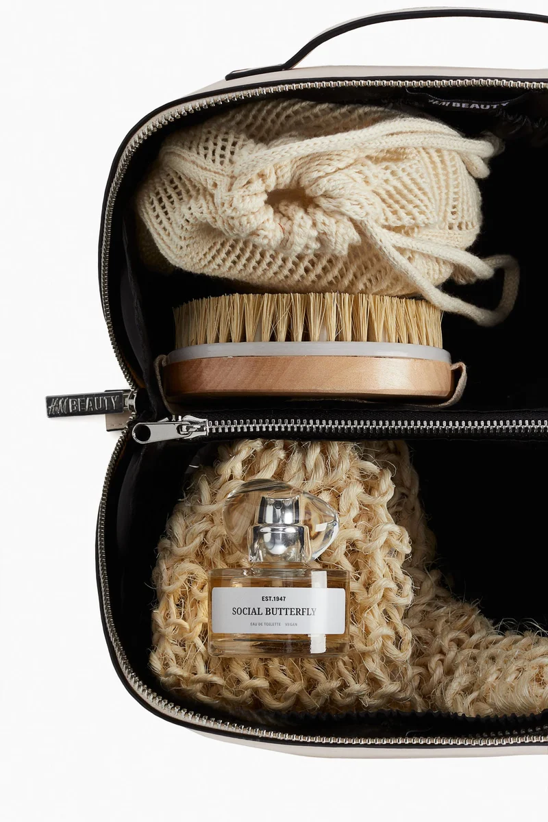 H&M  Boxy wash bag  | Best Price UAE