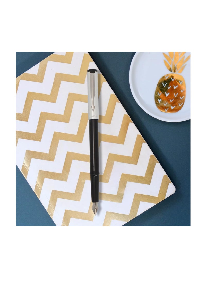 PARKER قلم حبر سائل بيتا بريميوم FP GT مع خرطوشة حبر مجانية (فضي) - Image 5