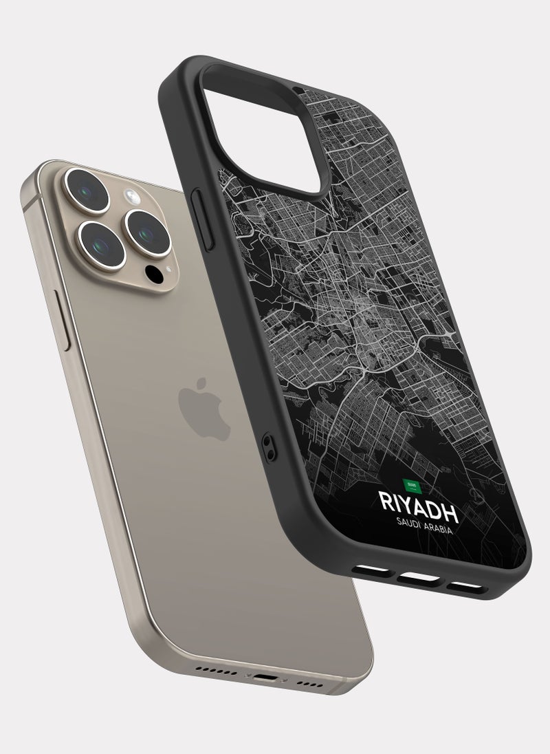 PXLAAT iPhone 15 Pro Max case cover Riyadh - Image 2