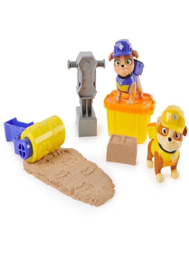 Rubble & Crew روبن وشركاه - عبوة من قطعتين من مجسمات روبن وميكس + ملحقات - مجسم قابل للتجميع - رمل حركي - لعبة باو باترول - لعبة أطفال من عمر 3 سنوات فما فوق - Image 1
