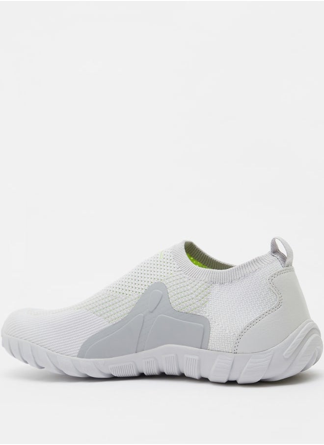 Dash - Men Textured Slip On Sports Shoes - Image 1