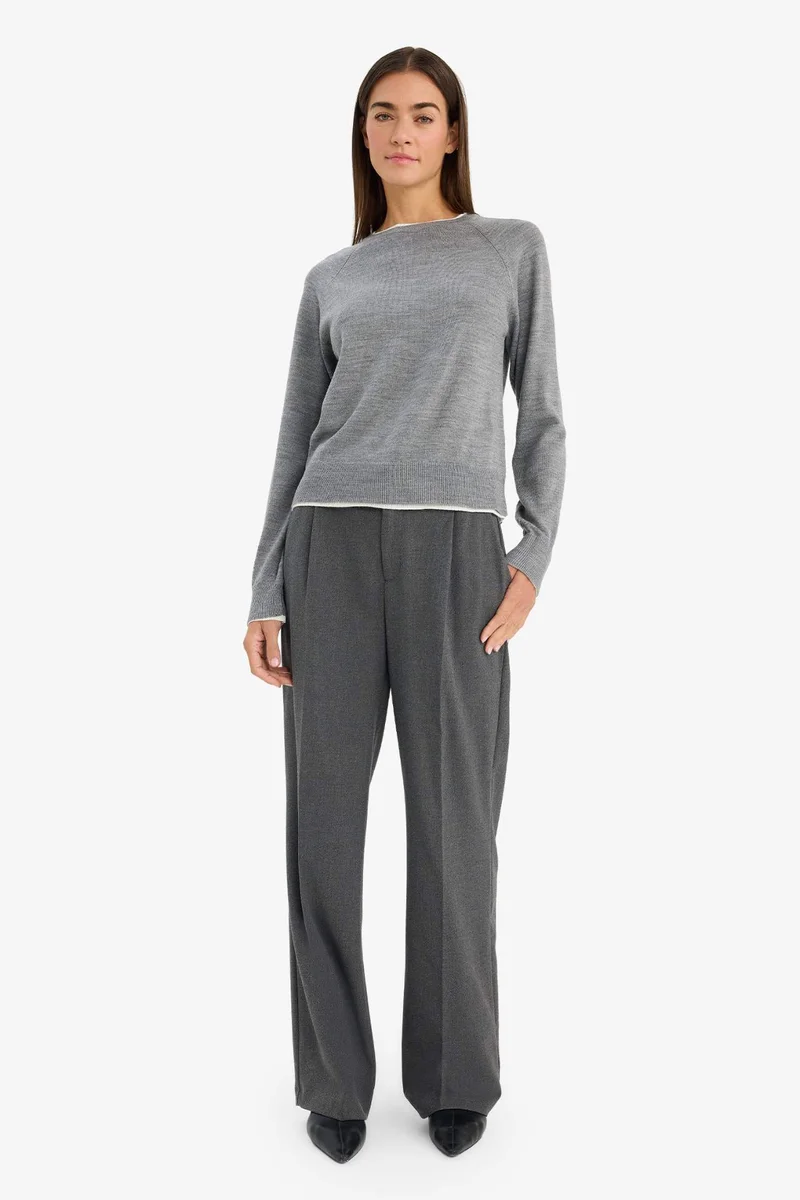 ديفاكتو Straight Fit Zippered High Waist Trousers
