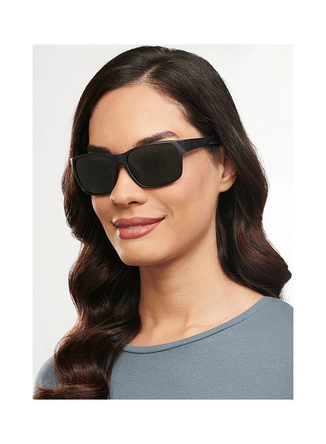 VINCENT CHASE Unisex Unisex UV Protection Wayfarer Sunglasses - VC S14462 - Lens Size: 57Mm - Image 4
