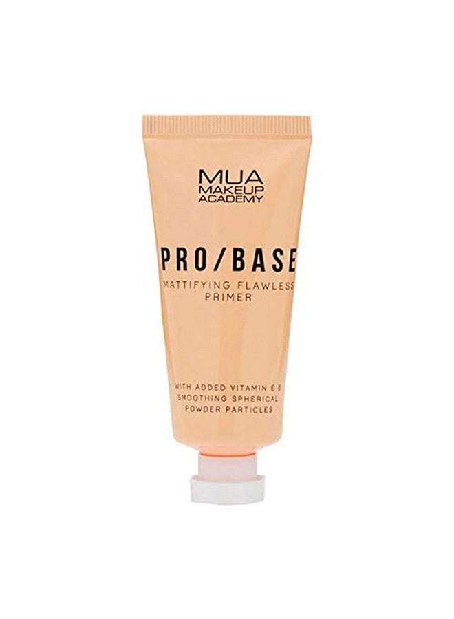 MUA Pro Base Mattifying Flawless Primer (30 ml)