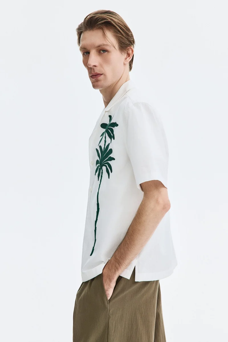 H&M  Relaxed Fit Emroidered-motif resort shirt for Men | Best Price UAE