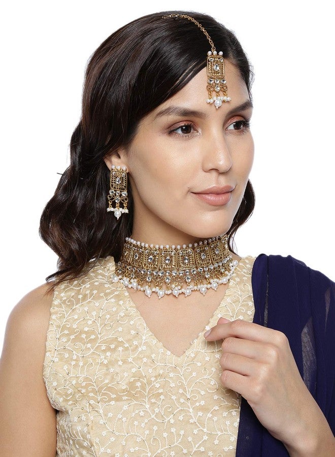 Zaveri Pearls طقم عقد تشوكر من اللؤلؤ والكوندان بلون ذهبي عتيق من زافيري بيرلز للنساء - ZPFK8965 - Image 2