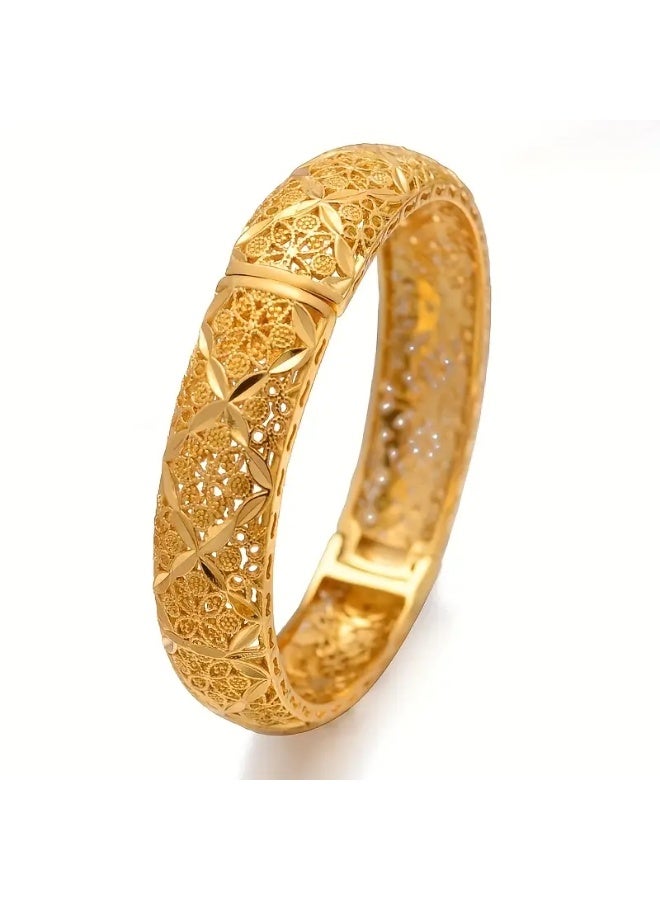 Goolsky [1pc Luxurious Golden Cuff Bracelet] 1pc Luxurious Golden-Toned Open Cuff Bracelet - Elegant Middle Eastern Dubai Style, Traditional Nigerian Wedding Bangle with Intricate Geometric Patterns, Copper Material, Perfect for Celebrations & Casual Attire  - Image 4