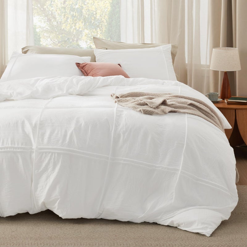 Bedsure Grid Boho 3 Pcs Duvet Cover Set Queen Size, Shabby Chic Tufted Boho Bedding Set, Includes 1 King Duvet Cover (230 cm x 230 cm) & 2 Pillowcases (50 cm x 66 cm), White - Image 1