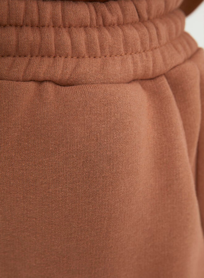 trendyol Light Brown Thick Inside Fleece Basic Knitted Sweatpants Pants - Image 4