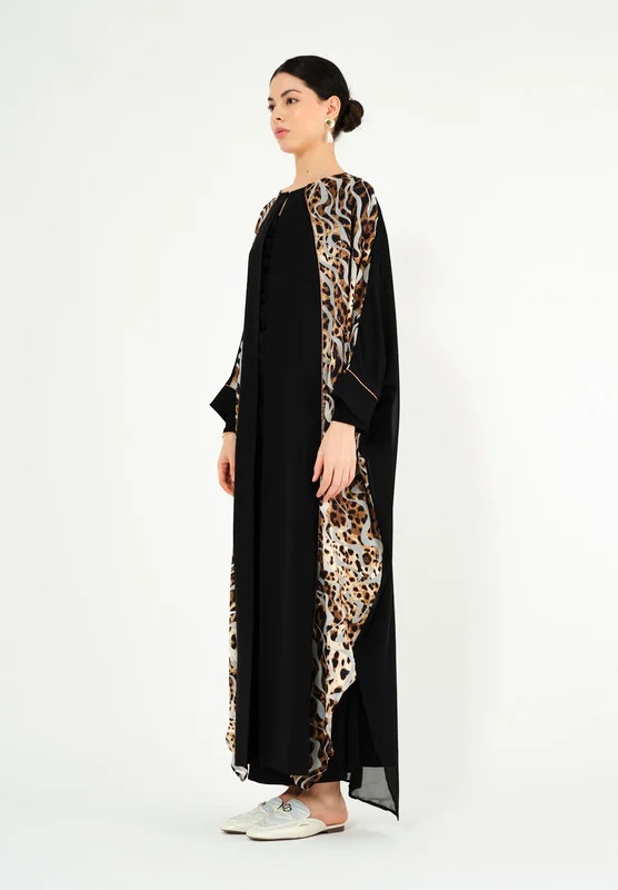 Thouq Beautiful Printed chiffon Jalabiya With Round Neckline With Long Sleeves