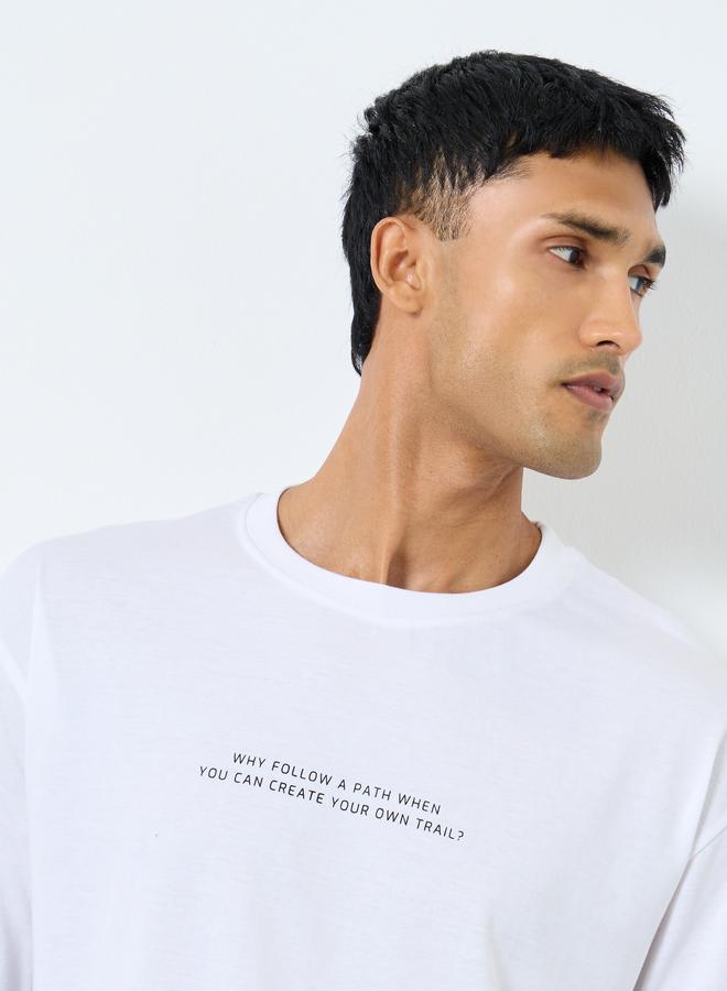 Styli Oversized Minimal Print Crew Neck T-Shirt - Image 3