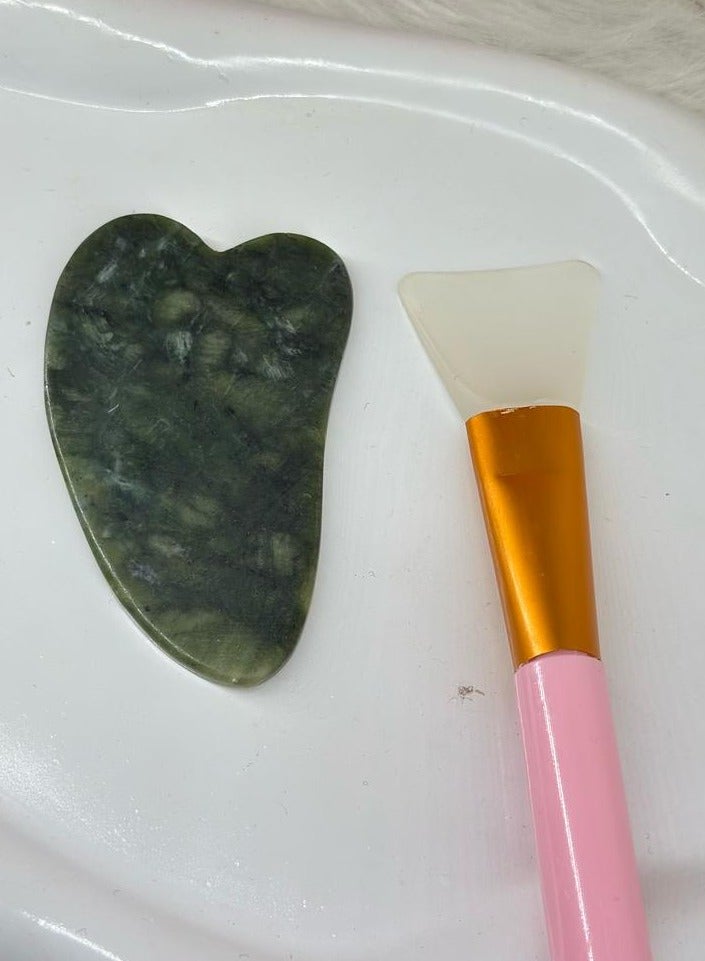 sface care set Gua Sha Body Guasha Board Facial Massage Tool Neck Therapy Green(random Color) 1PC + Silicone Face Mask Brush - 1PC Facial Mud Mask Applicator, Multicolor, Soft, Anti-Bacterial, Heat-Resistant, Wand, Cosmetic Brush Random Color S119 - Image 1