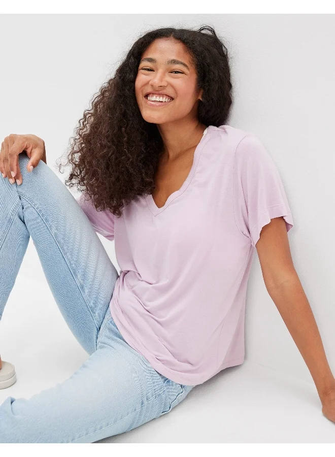 امريكان ايجل AE Oversized Soft & Se*y V-Neck T-Shirt