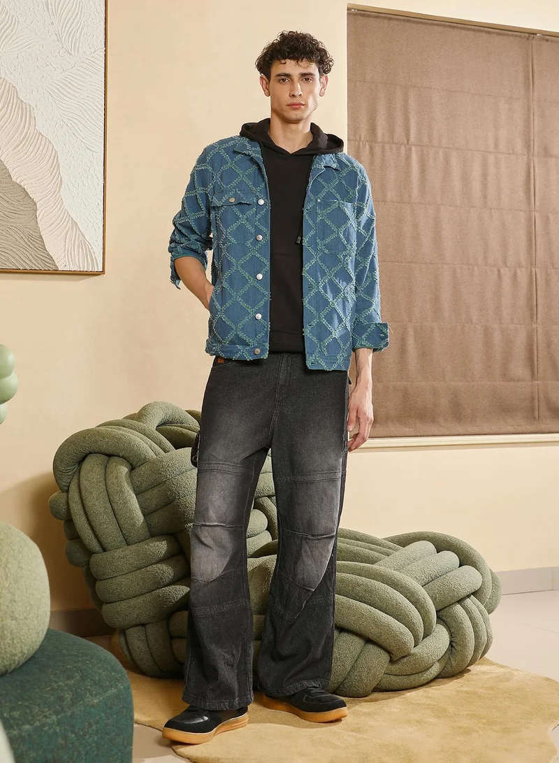 Campus Sutra Men's Geometric-Jacquard Denim Jacket | Spread Collar , Long Cuffed Sleeves , Button Closure , Straight Hem | Geometric Woven Jacquard For Casual & Daily | Indigo Blue