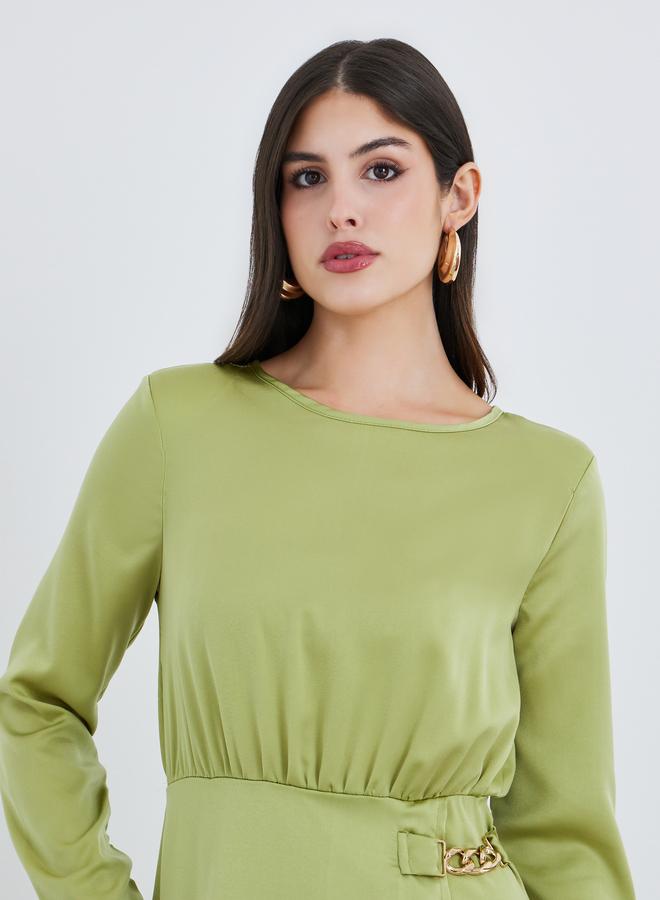 Styli Plain Long Sleeves A-Line Maxi Dress with Chain Detail - Image 4