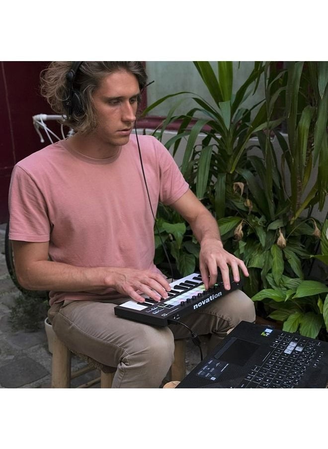 Novation Launchkey Mini [MK3] — Portable 25-Key, USB, MIDI Keyboard Controller with DAW Integration. Chord Mode, Scale Mode, and Arpeggiator — for Music Production
