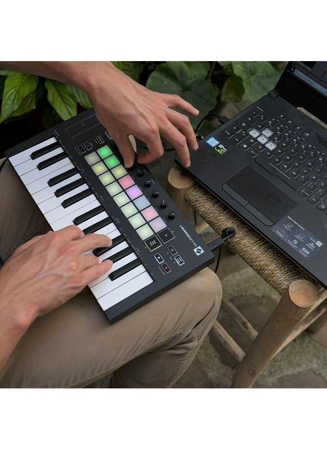 Novation Launchkey Mini [MK3] — Portable 25-Key, USB, MIDI Keyboard Controller with DAW Integration. Chord Mode, Scale Mode, and Arpeggiator — for Music Production