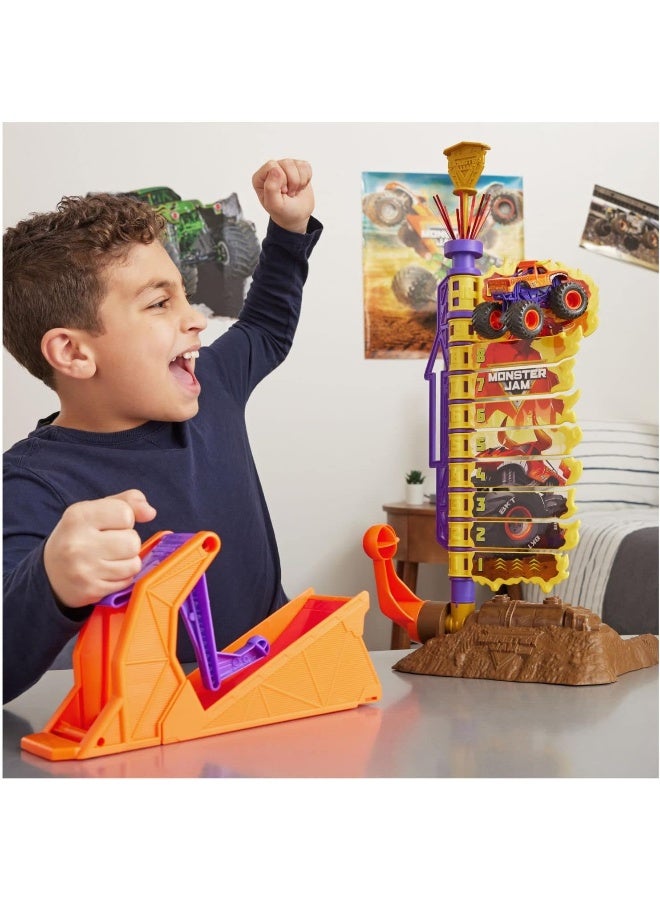 Spin Master LTD. Monster Jam El Toro Loco Big Air Challenge, Over 20-Inch Tall Playset with Exclusive Monster Truck Toy, 1:64 Scale, Kids Toys for Boys Ages 3 and up - Image 3