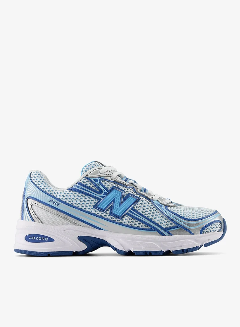 740 Sneakers