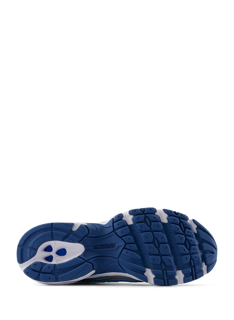 New Balance 740 Sneakers