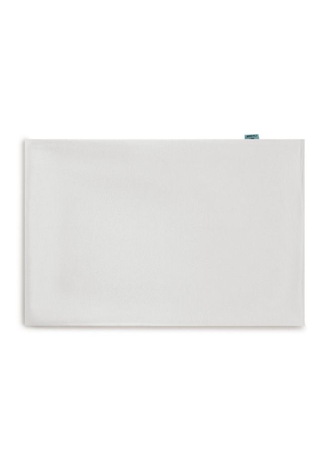 BRIGHTLY LABS Brightly Labs® Silver-Infused Mulberry Silk Pillowcase - Antibacterial & Hypoallergenic - Grade 6A Silk with Silver Ion Treatment - Soft & Cooling - Standard Size (51x66cm)  - Image 3