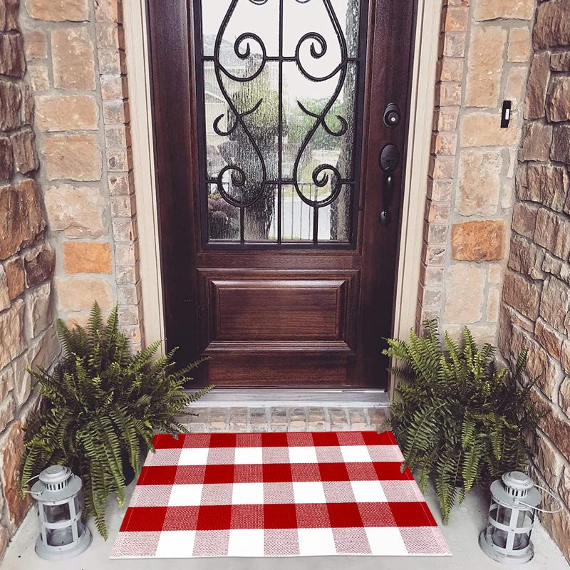 USTIDE Buffalo Check Plaid Doormat Red and White 2 'x3 'Hand Woven Cotton Plaid Rugs Farmhouse Layered Door Perfect for Front Door Porch Outdoor Rug - Image 1