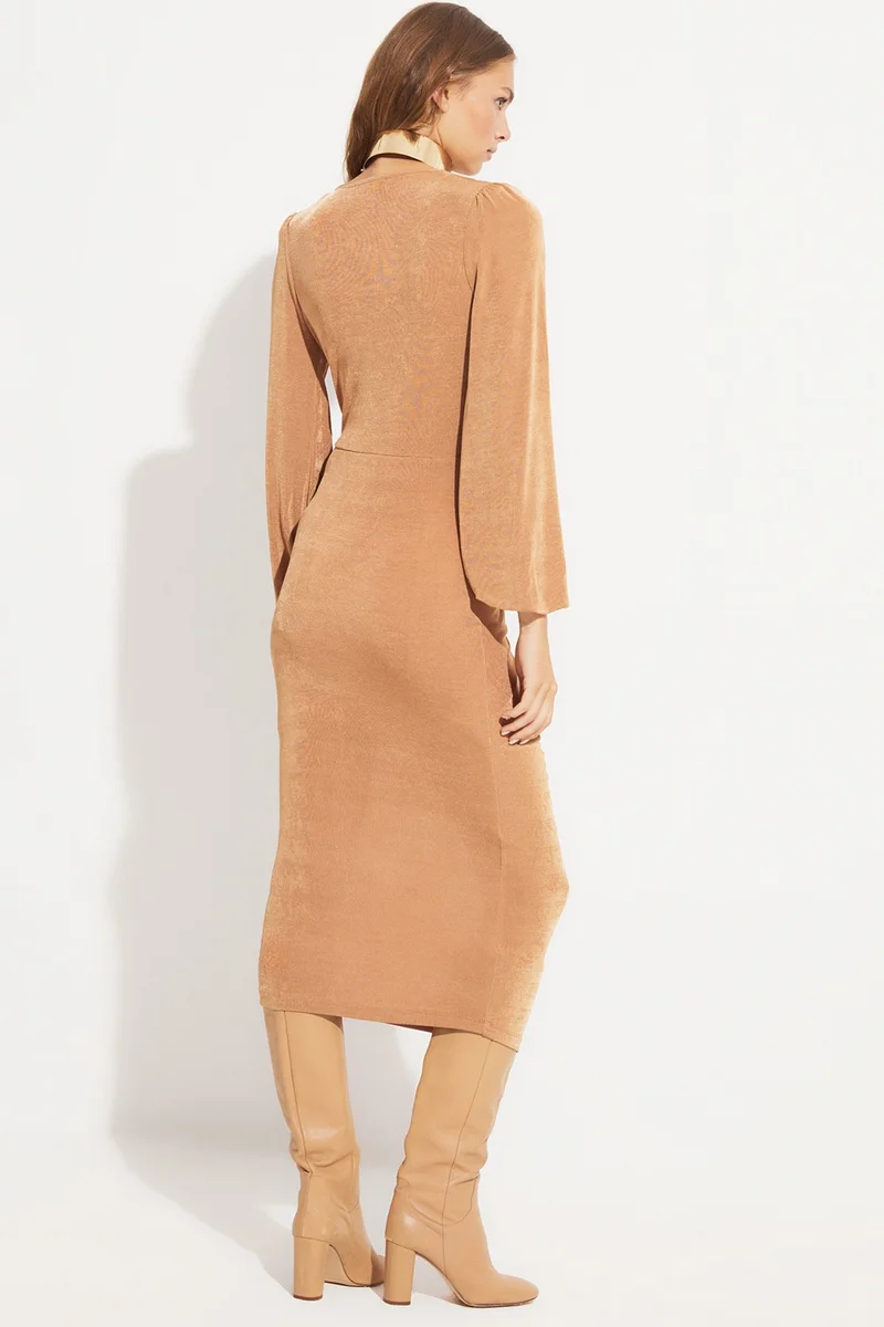 جون Ruched Knit Dress