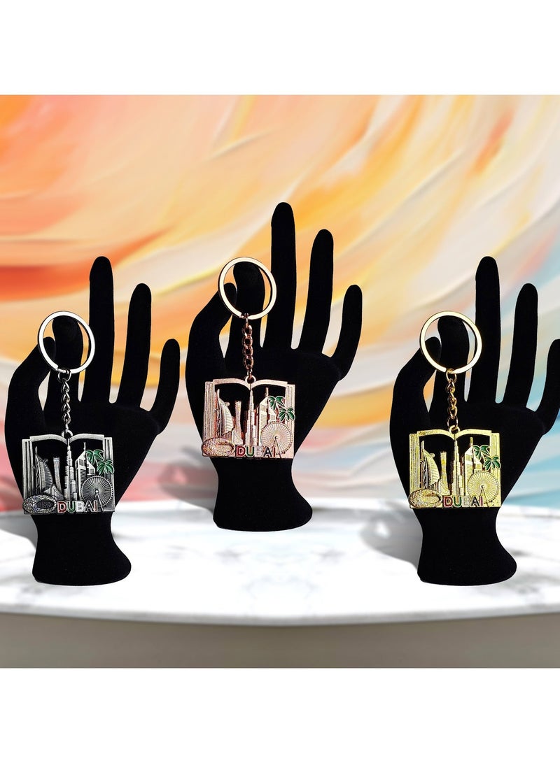سوق الهدايا التذكارية [مجموعة من 12 قطعة] 3 سلاسل مفاتيح معدنية أنيقة، دائرية الشكل، تتميز بمعالم دبي الشهيرة في تصميم واحد بثلاثة ألوان زاهية - مثالية كتذكار أو هدية أو إكسسوار يومي. وسلسلة مفاتيح معدنية بتصميم أفق دبي، هدية فاخرة من 3 قطع بألوان متنوعة. وسلسلة مفاتيح معدنية بتصميم كتاب مفتوح من 3 قطع - ألوان متنوعة، تذكار لمعالم دبي. وسلسلة مفاتيح معدنية أنيقة من 3 قطع تتميز بتصميم مرساة أنيق لدبي بثلاثة ألوان زاهية - مثالية كتذكار أو هدية أو إكسسوار يومي. - Image 4